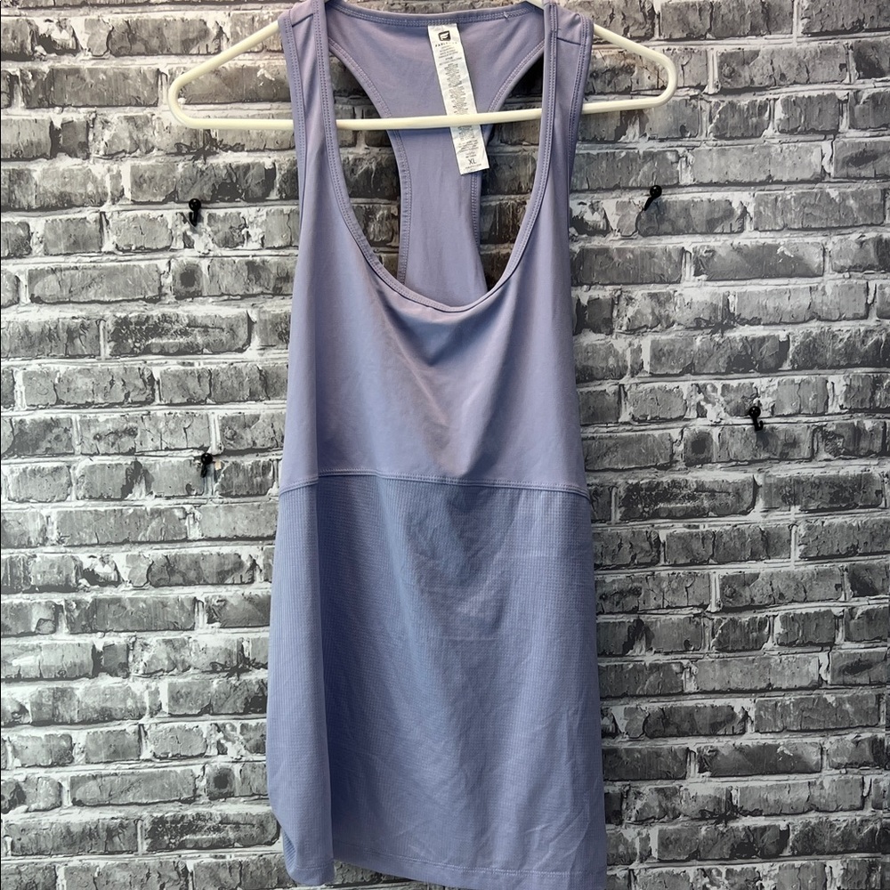 Woman's Fabletics Sleeveless Tank Top